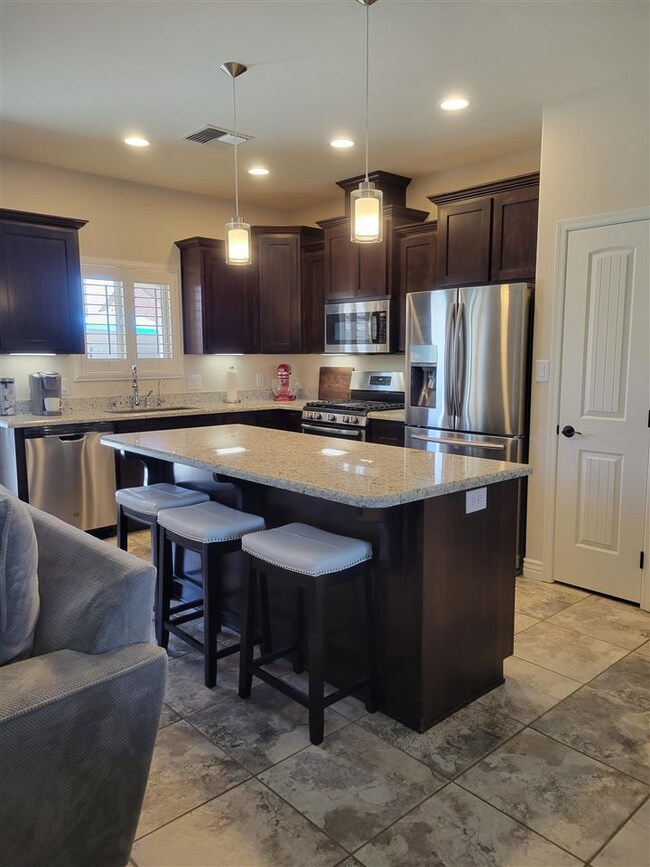 10211 E 38th Ln, Yuma, AZ 85365 - photo 5