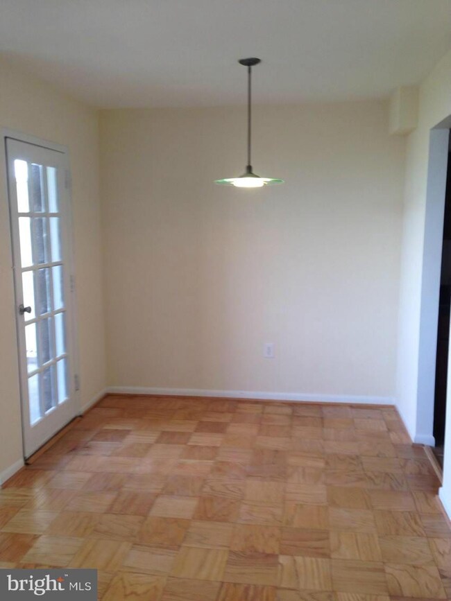 4401 Lee Hwy unit 79, Arlington, VA 22207 - photo 3