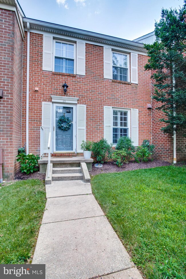 25 Castlehill Ct, Lutherville Timonium, MD 21093 - photo 2