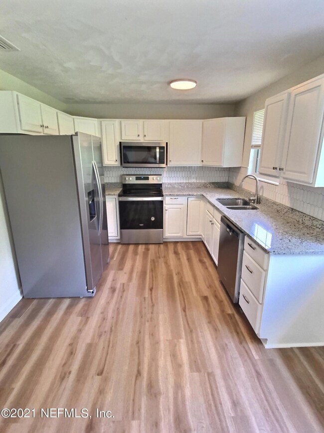 2619 Randy Rd, Jacksonville, FL 32216 - photo 5