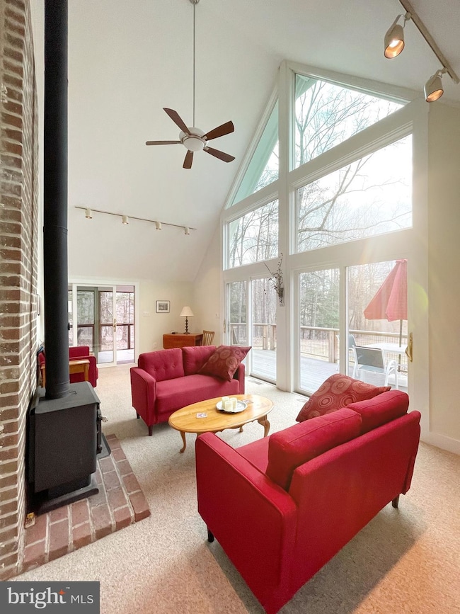 92 Steve Ln, Castleton, VA 22716 - photo 2