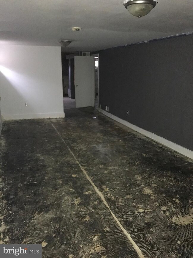 5814 89th Ave, New Carrollton, MD 20784 - photo 7