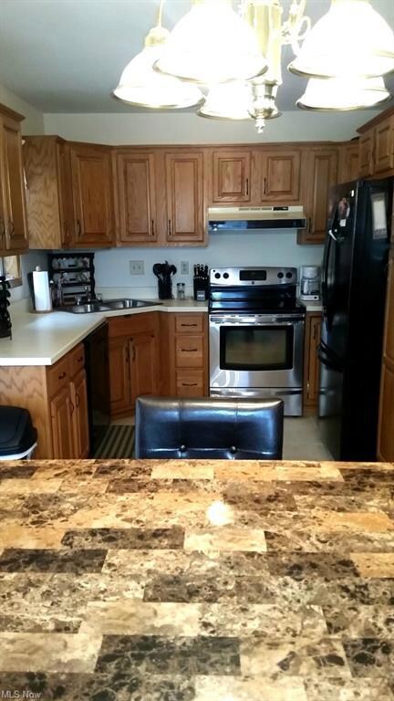 174 Valley View Dr, Coshocton, OH 43812 - photo 7