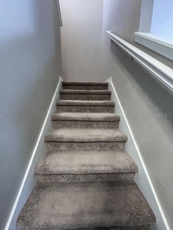 1139 Calico Pointe Cir, Groveland, FL 34736 - photo 5