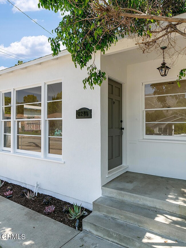 8246 Fenwick St 004-mls