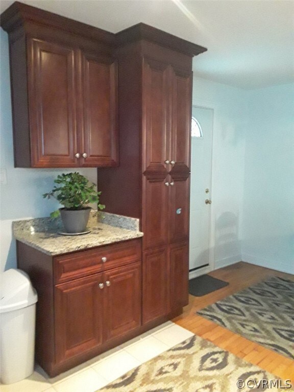 9016 Farmington Dr, Henrico, VA 23229 - photo 4