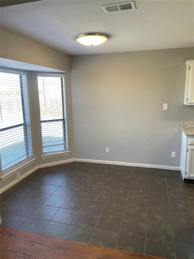 4550 Cole Dr, Abilene, TX 79606 - photo 5