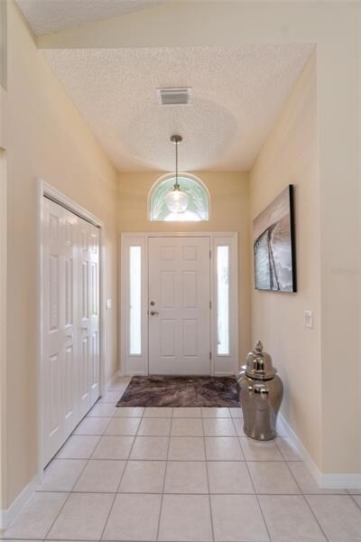 3089 Burbank Ln, The Villages, FL 32162 - photo 3