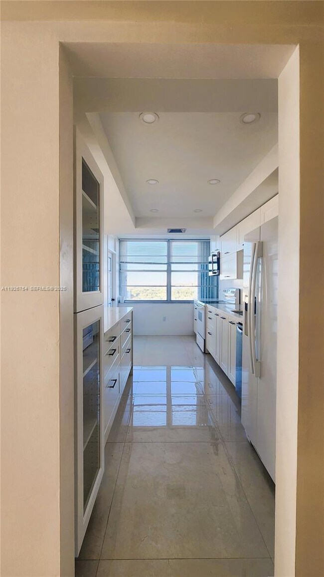 Plaza Del Prado Condominium unit 1705, Aventura, FL 33160 - photo 6