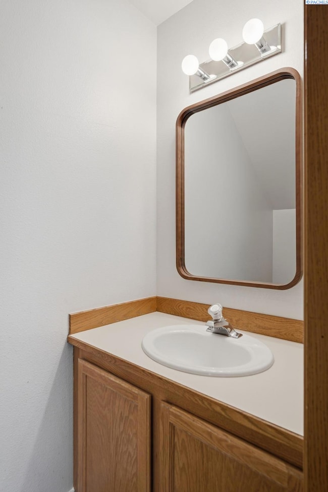 821 S Elm St, Kennewick, WA 99336 - photo 7