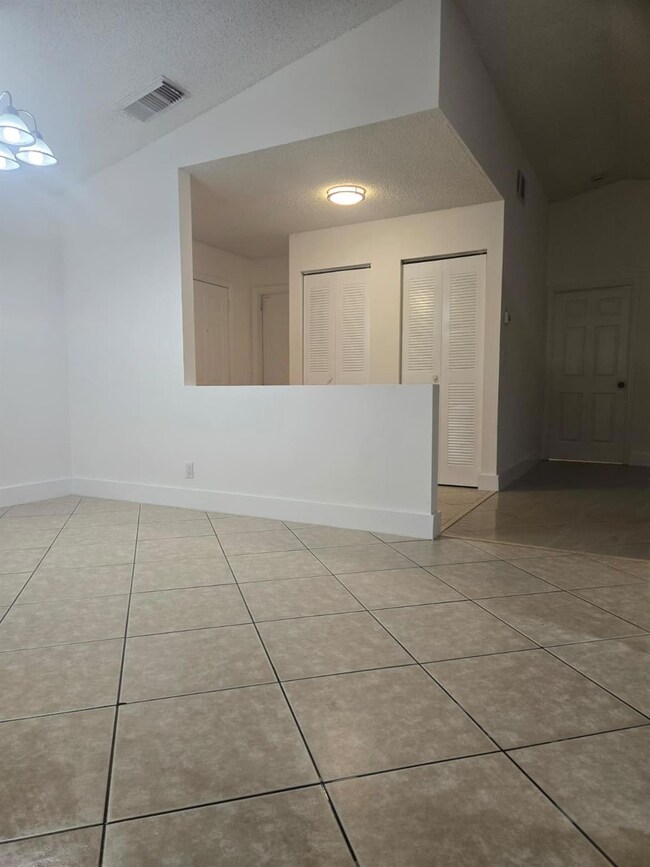 4851 NW 15th St, Coconut Creek, FL 33063 - photo 7