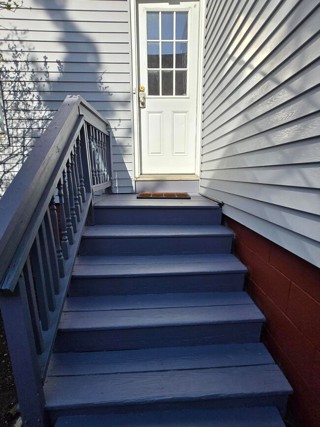 14 Boynton St, Portland, ME 04102 - photo 5