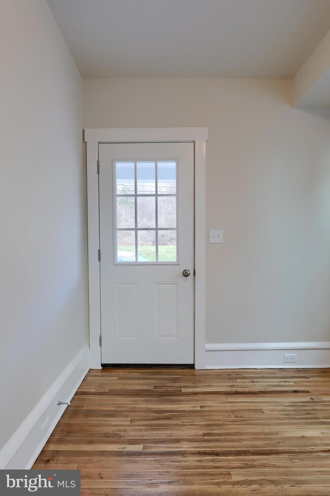 207 E Main St, Reinholds, PA 17569 - photo 4