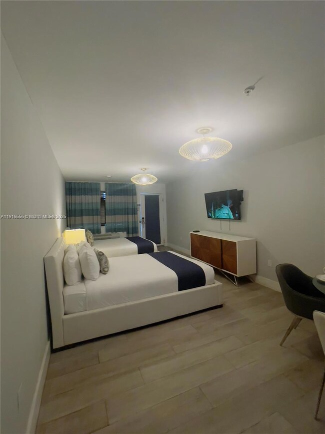 6755 Harding Ave unit 821, Miami Beach, FL 33141 - photo 3