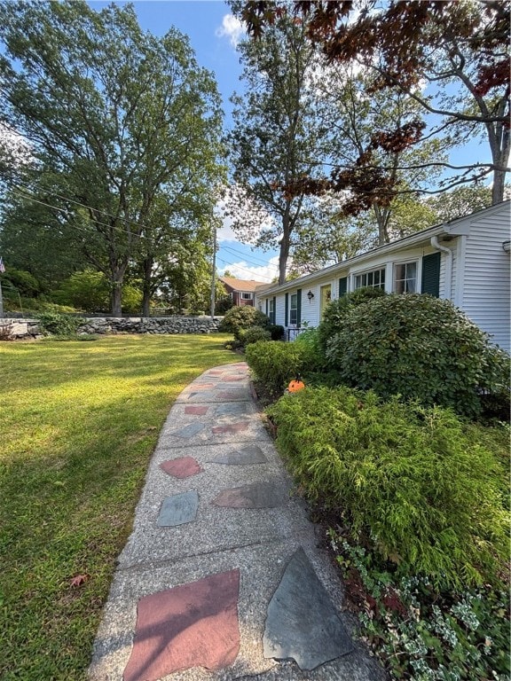 4 Pine Crest Dr, Woonsocket, RI 02895 - photo 4