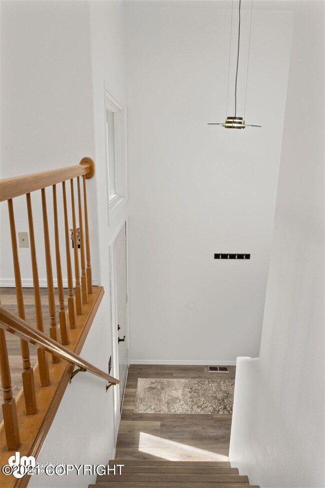 04-Stairs_SOPH5991