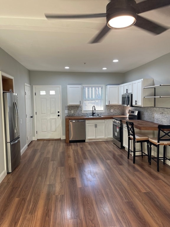 131 Stewart St unit 2, Fall River, MA 02720 - photo 3