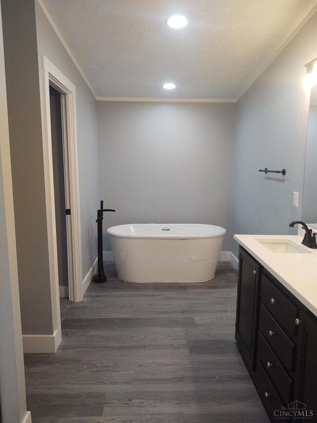 3702 No 9 Rd, Blanchester, OH 45107 - photo 6