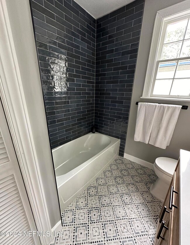 4823 Kerle St, Jacksonville, FL 32205 - photo 6