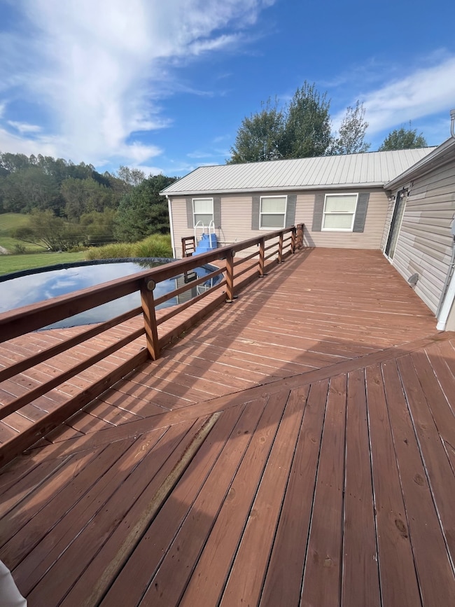 5210 Sour Run Rd, Wellston, OH 45692 - photo 7