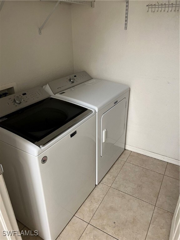 4690 Saint Croix Ln unit 418, Naples, FL 34109 - photo 3