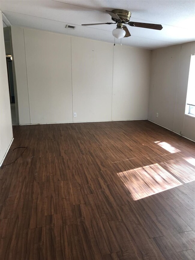 14 Greenlea Cir, Crawfordville, FL 32327 - photo 4