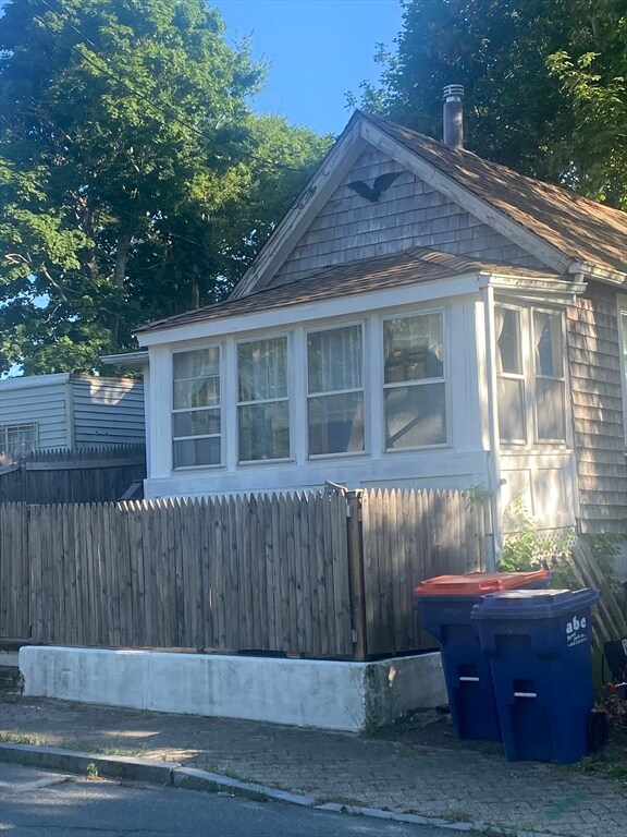 18 10th St, Wareham, MA 02538 - photo 2