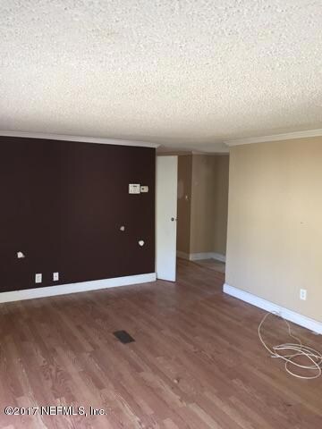 8936 Eaton Ave, Jacksonville, FL 32211 - photo 3