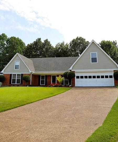 This home has great curb appeal!