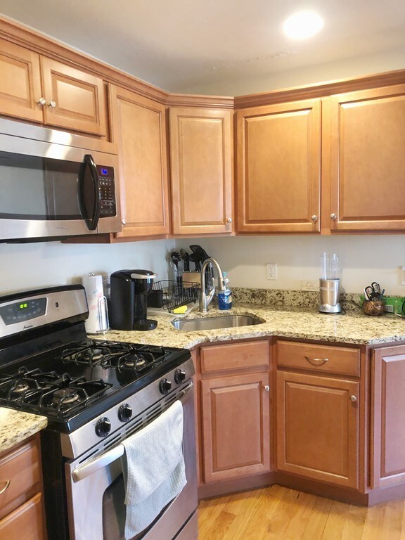 294 Central St unit A, Abington, MA 02351 - photo 3