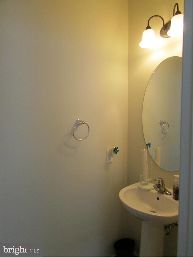 20588 Geddes Terrace, Ashburn, VA 20147 - photo 5