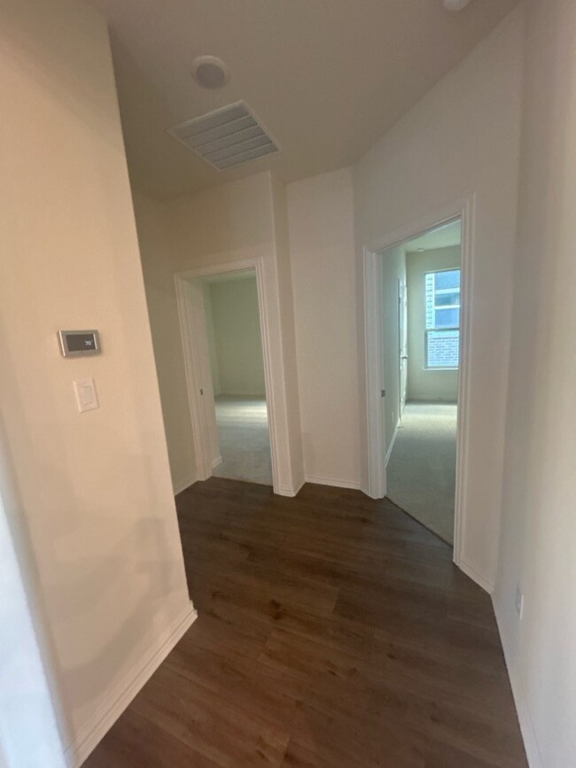 3519 Helena St, Gainesville, TX 76240 - photo 7