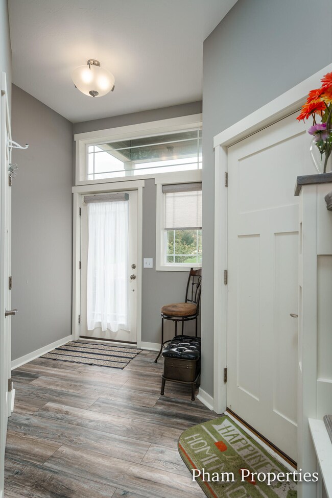 1209 Kingman Ct-9