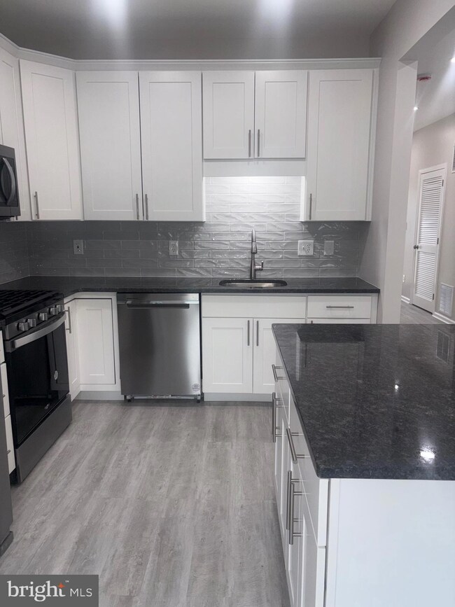 5 Chapel Hill Rd, Mount Laurel, NJ 08054 - photo 7