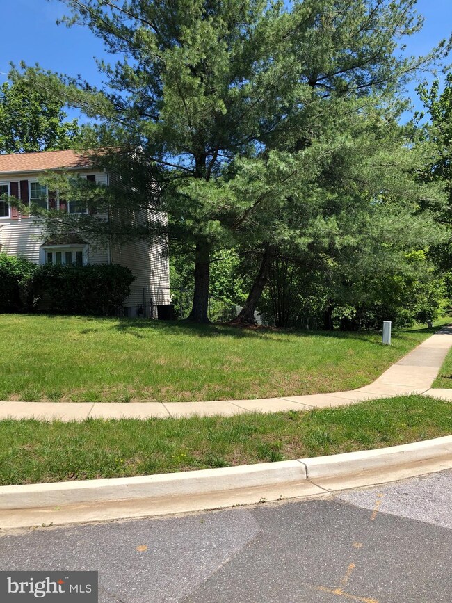 1401 Kings Valley Dr, Bowie, MD 20721 - photo 4