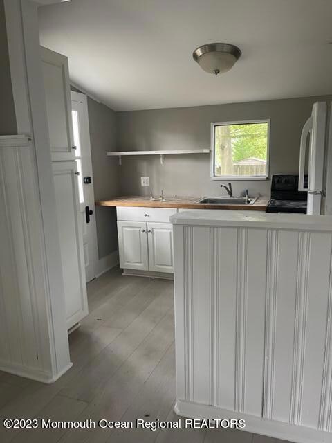 239 Highwood Rd, Oakhurst, NJ 07755 - photo 5