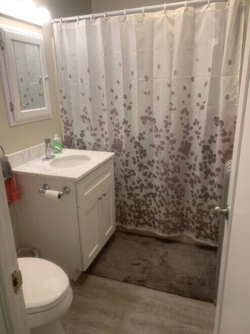 31 Snowling Rd unit 2, Uxbridge, MA 01569 - photo 5