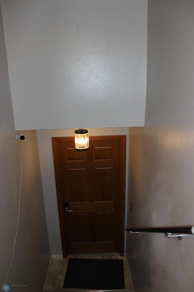 Lower Unit Entry