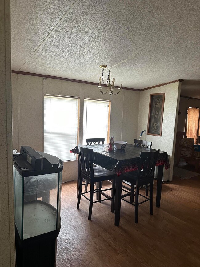 153 Russell Dr, Crawfordville, FL 32327 - photo 3