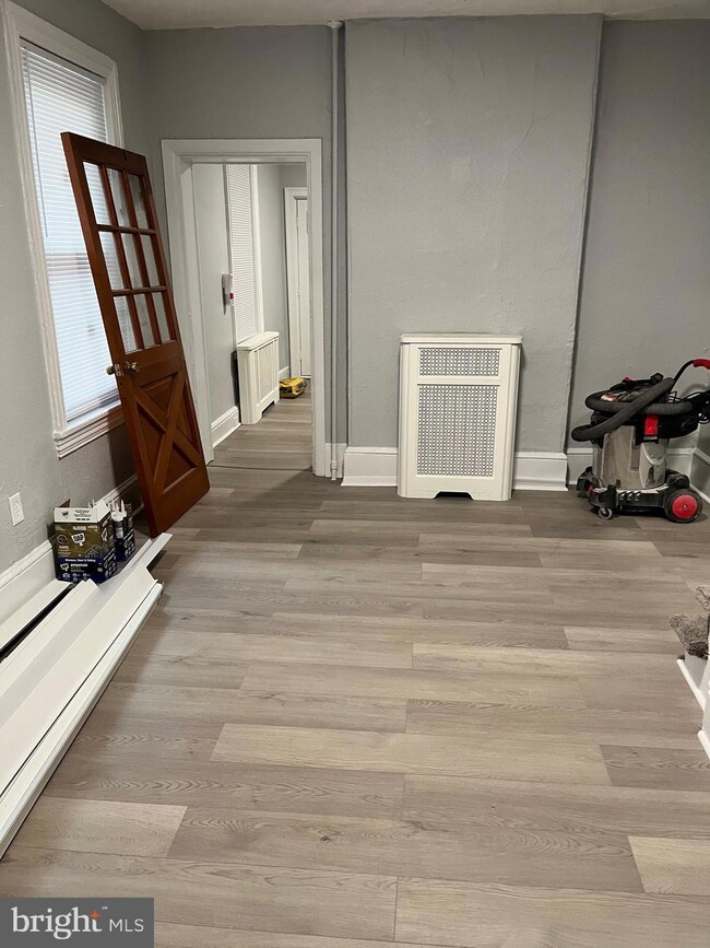 318 E Marshall St, Norristown, PA 19401 - photo 7