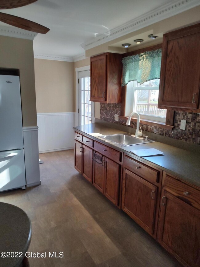 Kitchen 3