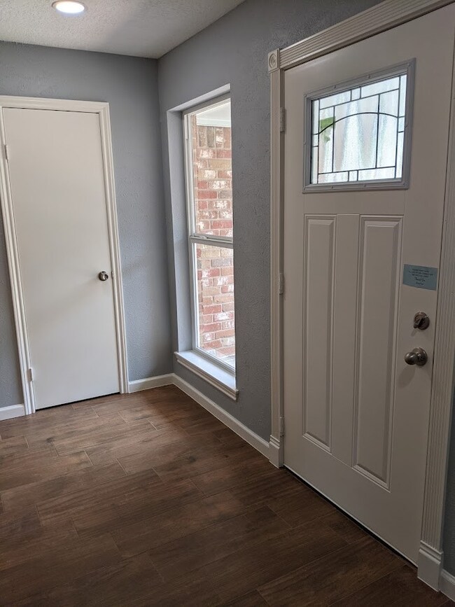 3415 Sardis Ln, Houston, TX 77088 - photo 3