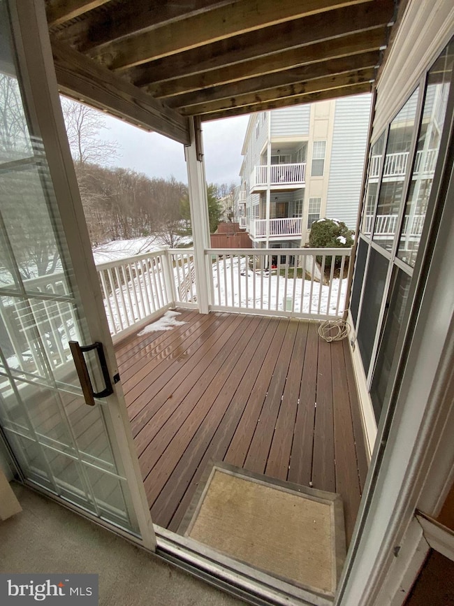 9260 Cardinal Forest Ln unit 201, Lorton, VA 22079 - photo 6