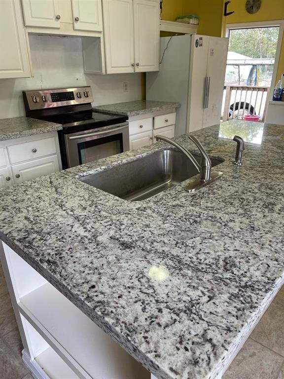 4600 SW 194th Ave, Dunnellon, FL 34432 - photo 2