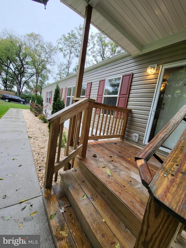 108 Shumack Ct, Bunker Hill, WV 25413 - photo 6