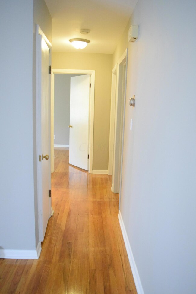 2632 Rosedale Ave, Columbus, OH 43204 - photo 6