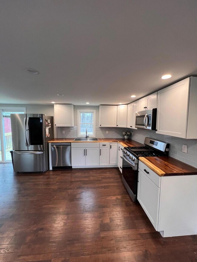 Kitchen 3