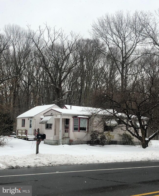 1309 Burlington Bypass, Burlington, NJ 08016 - photo 4