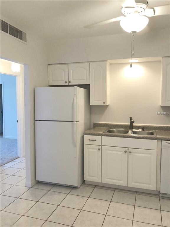 Another kitchen view.  You can enter from two diff