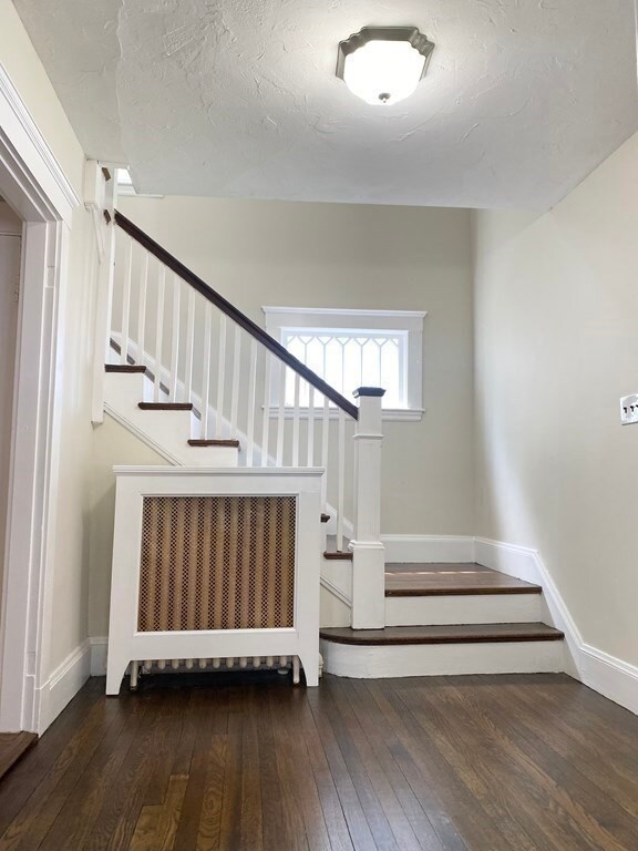 347 E Squantum St, Quincy, MA 02171 - photo 4